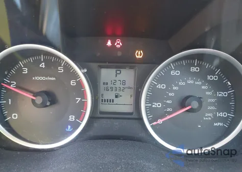 2014 Subaru Forester 2.5I Premium z USA, uszkodzony, nr VIN JF2SJAECXEH439022